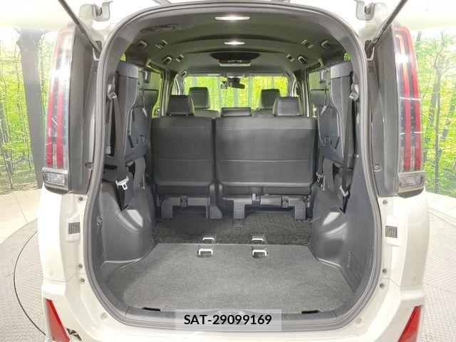 Toyota NOAH 2020-11 7222818-13