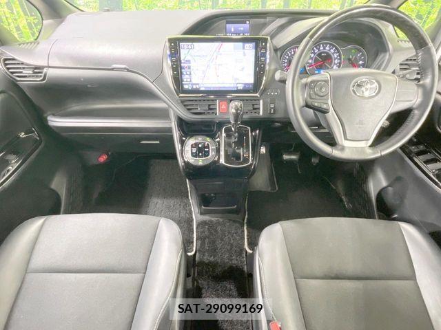 Toyota NOAH 2020-11 7222818-2