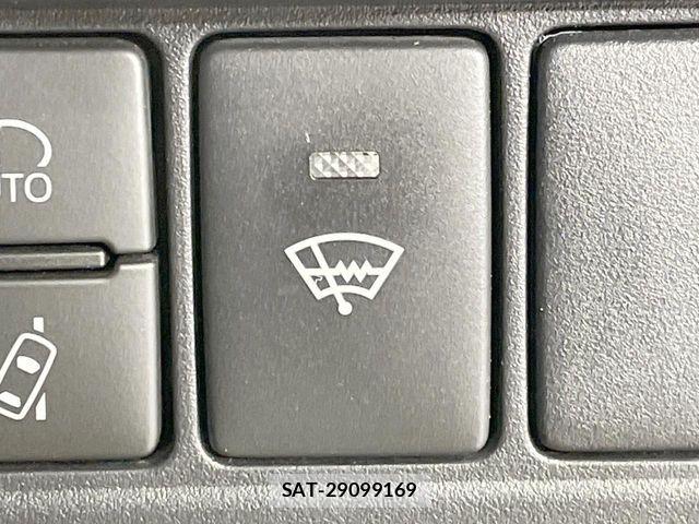 Toyota NOAH 2020-11 7222818-8