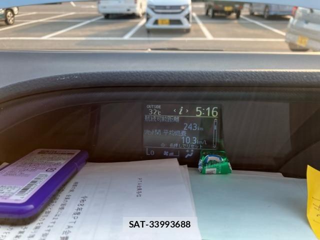 Toyota NOAH 2016-03 7222817-17