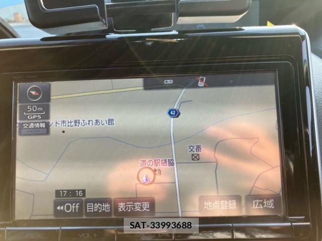 Toyota NOAH 2016-03 7222817-19