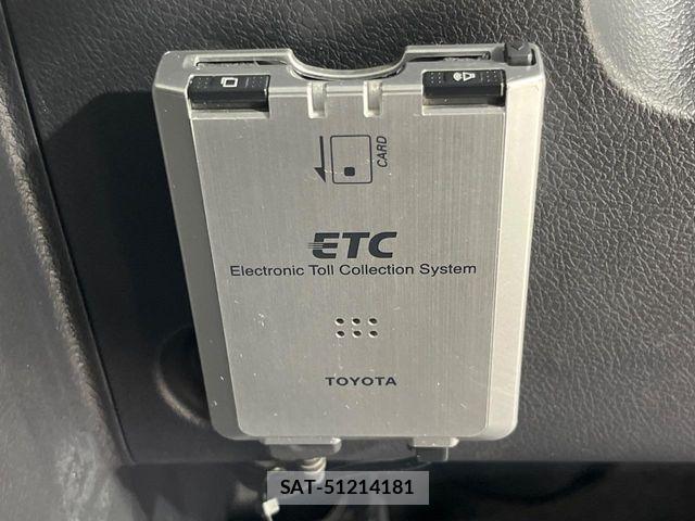 Toyota NOAH 2011-06 7272519-5