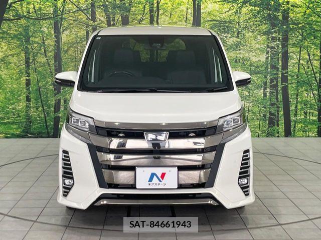 Toyota NOAH 2019-09 7272518-14