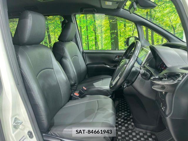 Toyota NOAH 2019-09 7272518-7