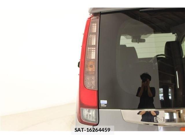 Toyota NOAH 2016-11 7328946-18