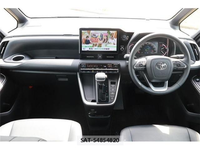 Toyota NOAH 2023-09 7328938-1
