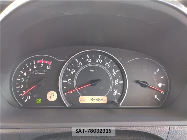 Toyota NOAH 2021-06 7328950-29