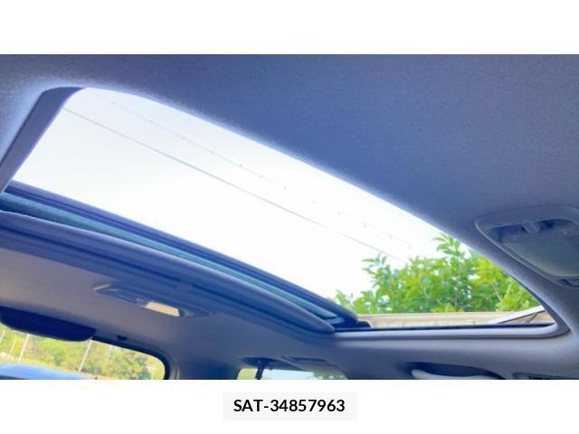 Toyota NOAH 2003-12 7359052-13