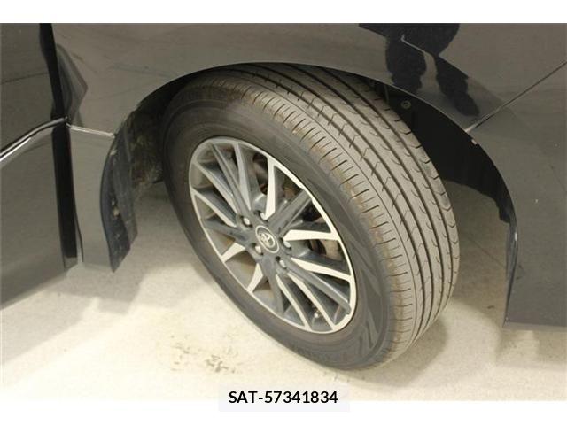 Toyota NOAH 2015-02 7456376-27