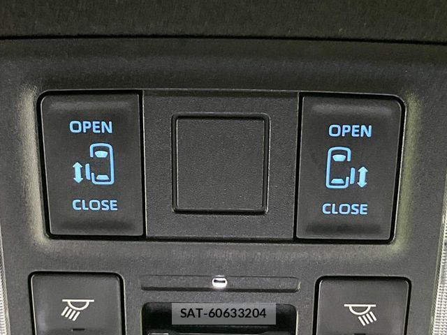 Toyota NOAH 2024-06 7456374-5