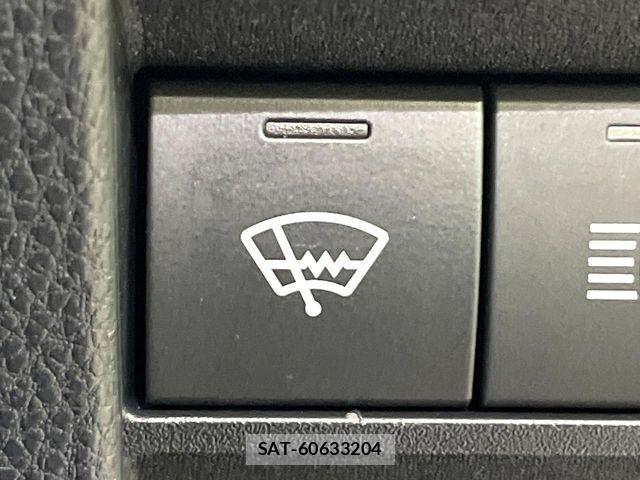 Toyota NOAH 2024-06 7456374-6