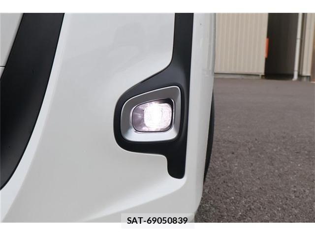 Toyota NOAH 2023-07 7456371-17