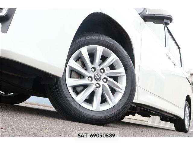 Toyota NOAH 2023-07 7456371-18