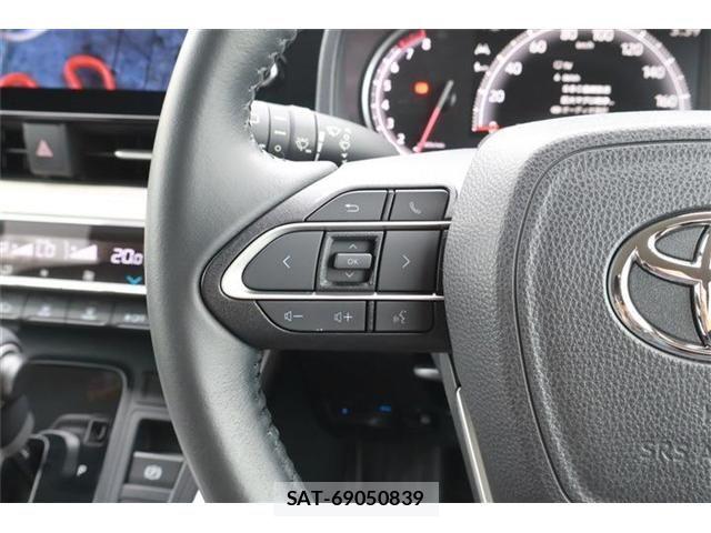 Toyota NOAH 2023-07 7456371-26