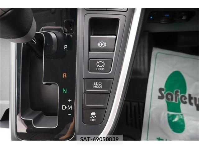 Toyota NOAH 2023-07 7456371-6