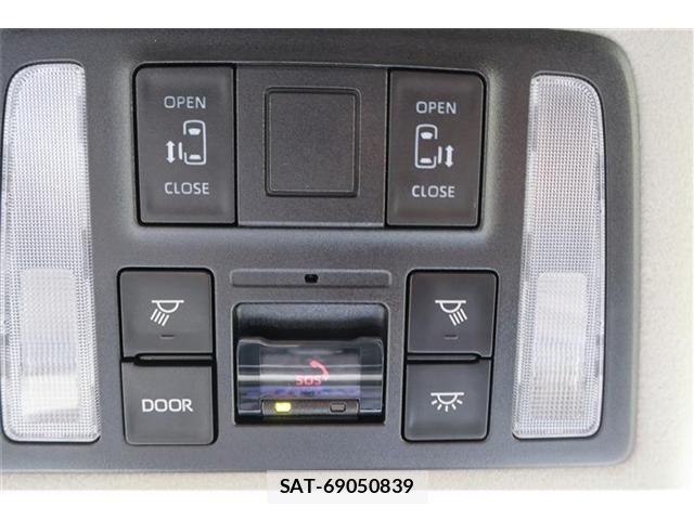 Toyota NOAH 2023-07 7456371-8