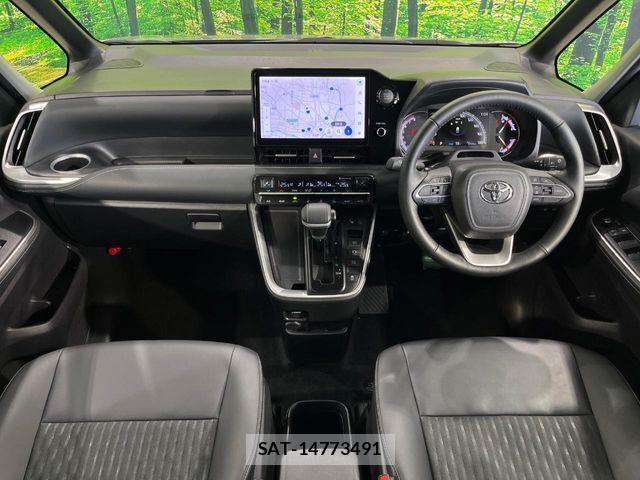 Toyota NOAH 2024-07 7501925-1
