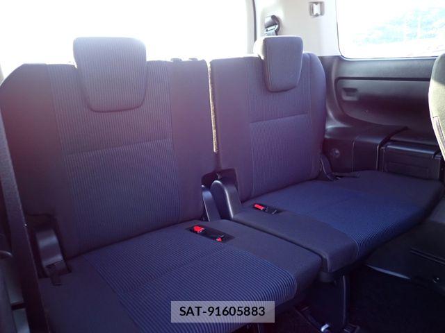 Toyota NOAH 2020-03 7509457-17