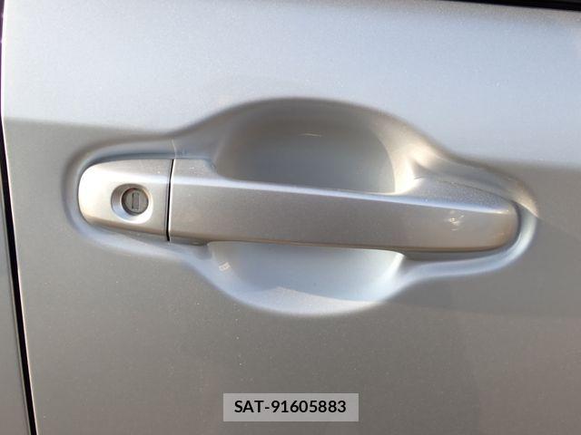 Toyota NOAH 2020-03 7509457-21