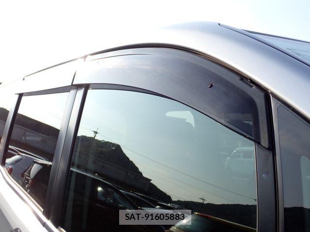 Toyota NOAH 2020-03 7509457-24