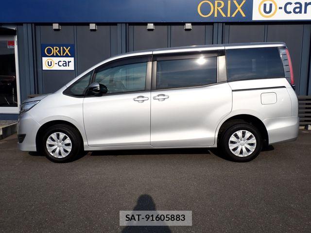 Toyota NOAH 2020-03 7509457-27