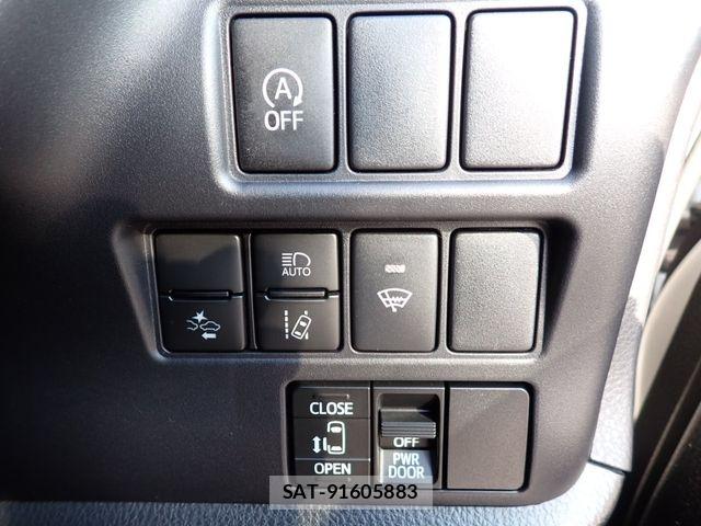 Toyota NOAH 2020-03 7509457-6