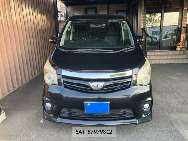 Toyota NOAH 2011-02 7501928-1