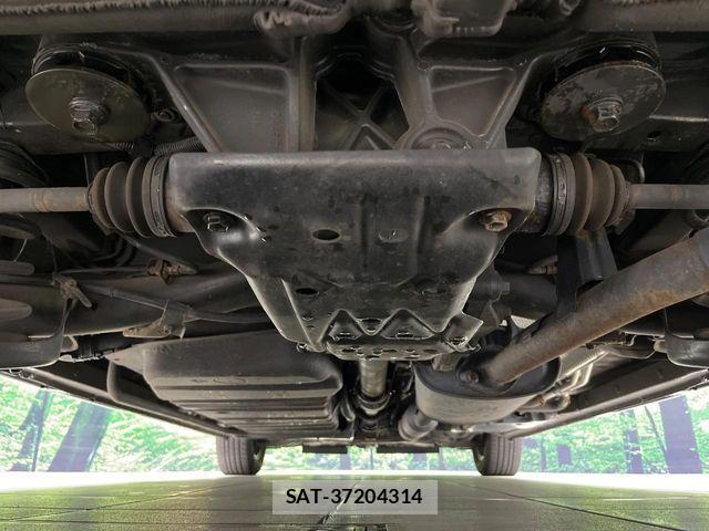 Toyota NOAH 2016-03 7618777-19