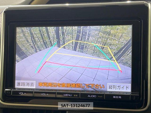 Toyota NOAH 2014-03 7618779-3