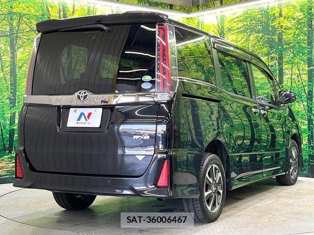 Toyota NOAH 2019-09 7618776-17
