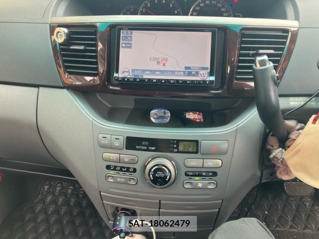 Toyota NOAH 2007-03 7618782-24