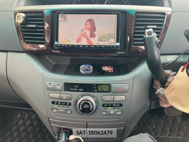 Toyota NOAH 2007-03 7618782-25