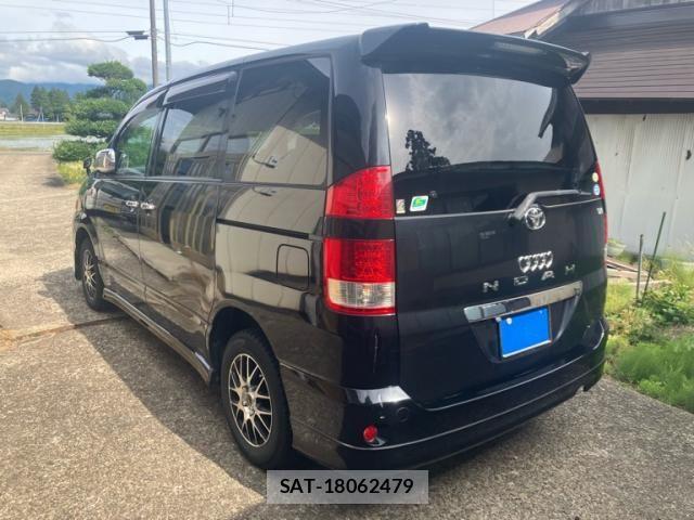 Toyota NOAH 2007-03 7618782-5