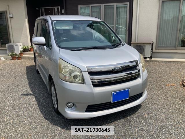 Toyota NOAH 2007-09 7726591-1