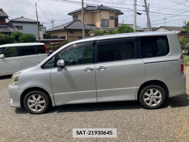 Toyota NOAH 2007-09 7726591-3