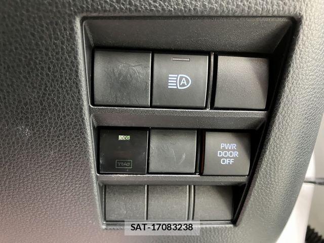 Toyota NOAH 2024-04 7726578-9