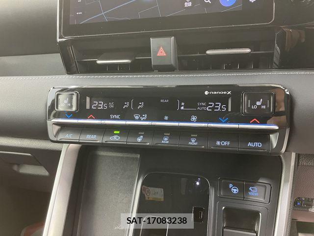 Toyota NOAH 2024-04 7726578-13