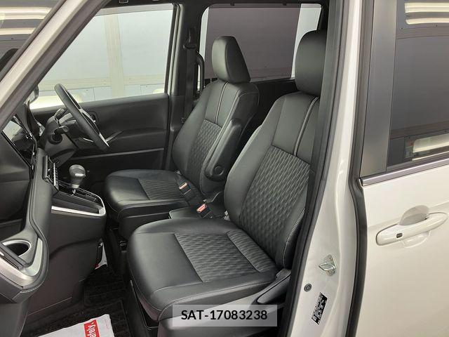 Toyota NOAH 2024-04 7726578-15