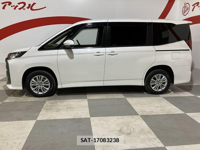 Toyota NOAH 2024-04 7726578-2