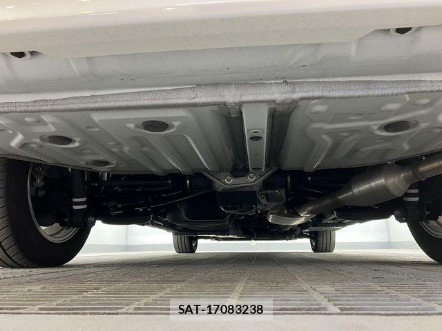 Toyota NOAH 2024-04 7726578-4