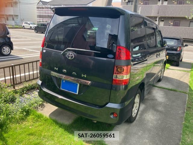 Toyota NOAH 2003-07 7726594-6