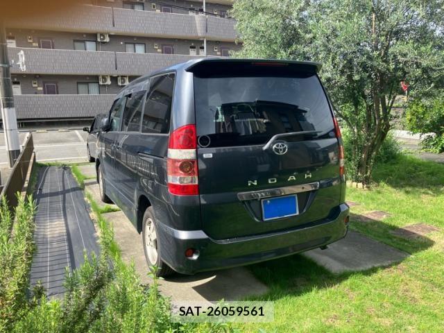 Toyota NOAH 2003-07 7726594-7
