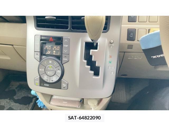 Toyota NOAH 2007-07 7726592-8