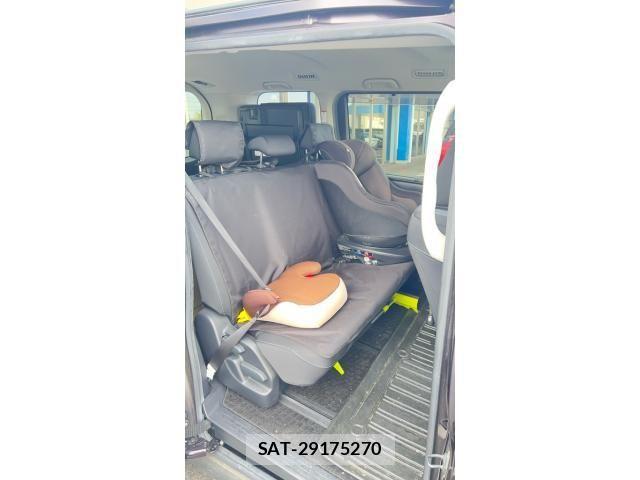 Toyota NOAH 2014-04 7726585-11