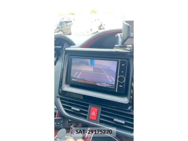 Toyota NOAH 2014-04 7726585-14
