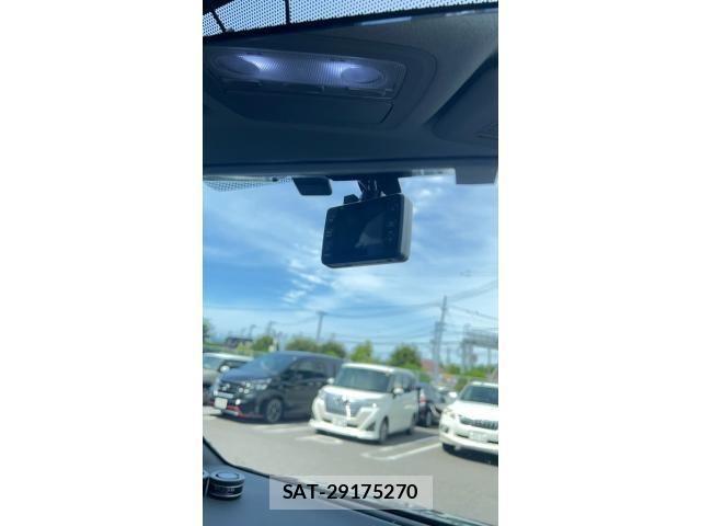 Toyota NOAH 2014-04 7726585-15