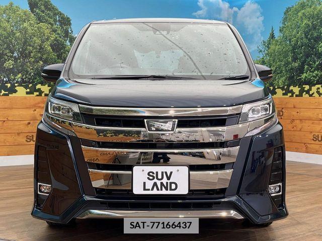 Toyota NOAH 2019-08 7726582-14