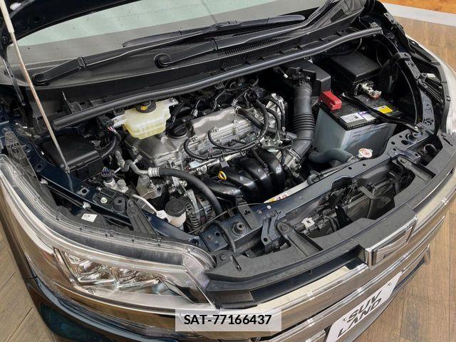 Toyota NOAH 2019-08 7726582-18