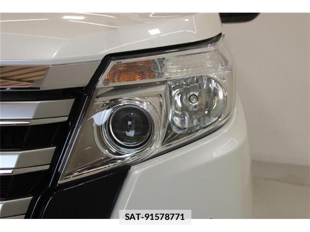 Toyota NOAH 2014-05 7787707-15