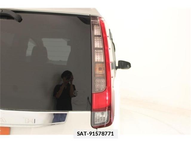 Toyota NOAH 2014-05 7787707-18